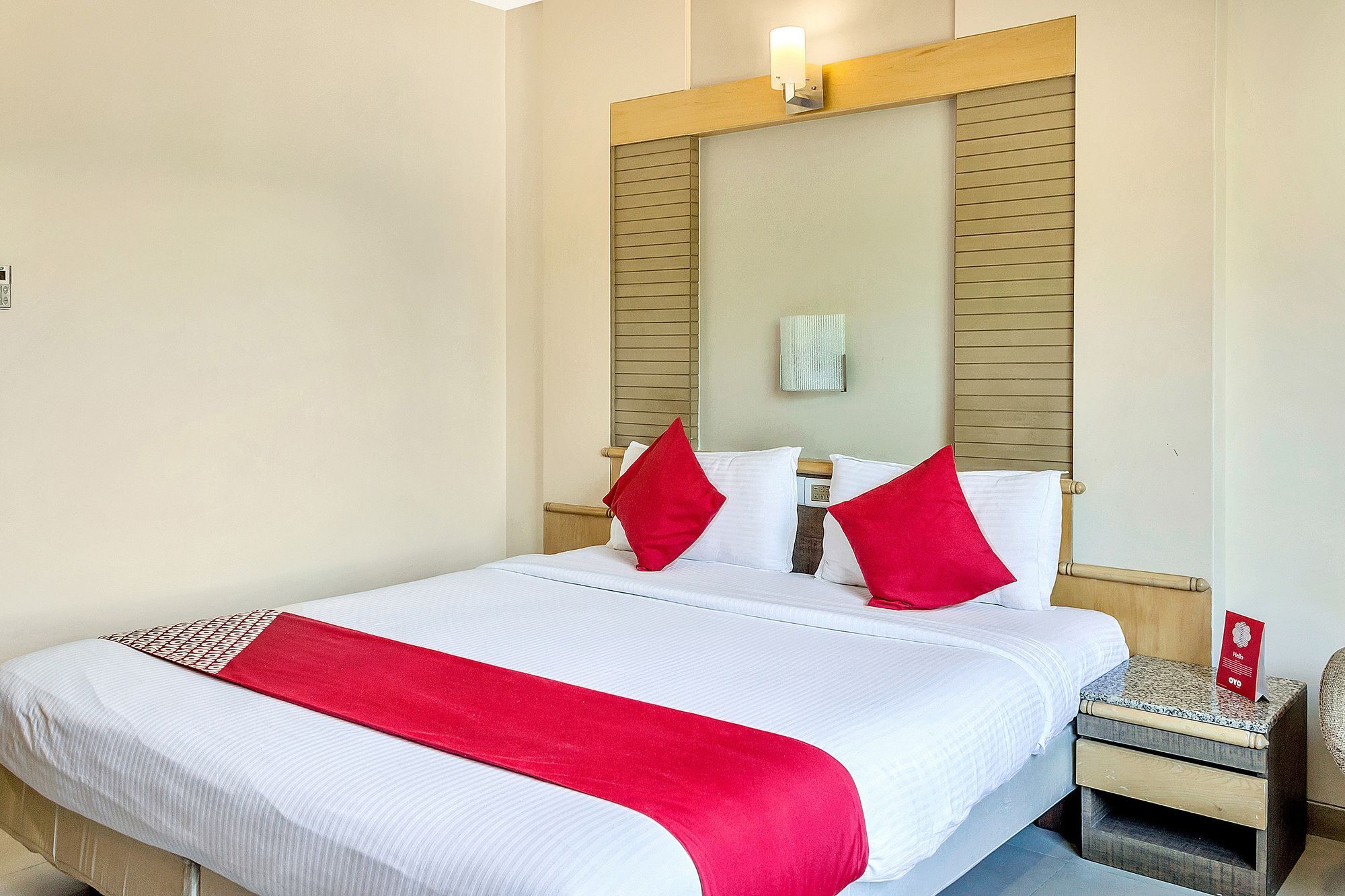 Oyo 11089 Hotel Deccan 8 Poona Buitenkant foto